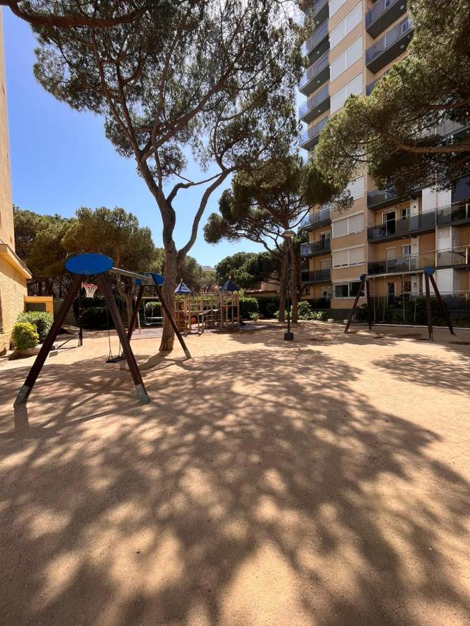 Apartamento Vacacional & Holiday Бланес Екстериор снимка