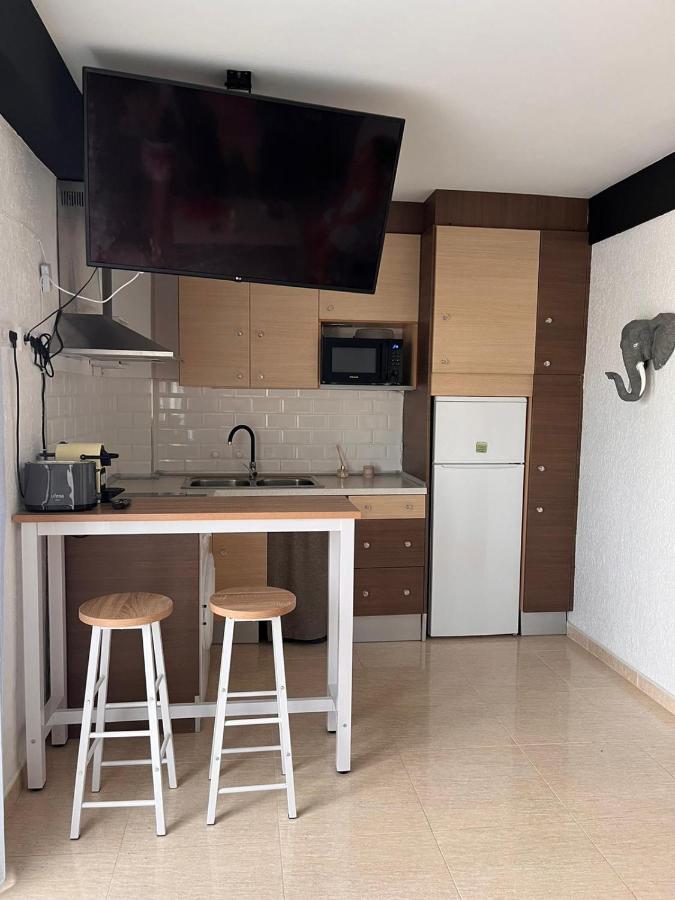 Apartamento Vacacional & Holiday Бланес Екстериор снимка